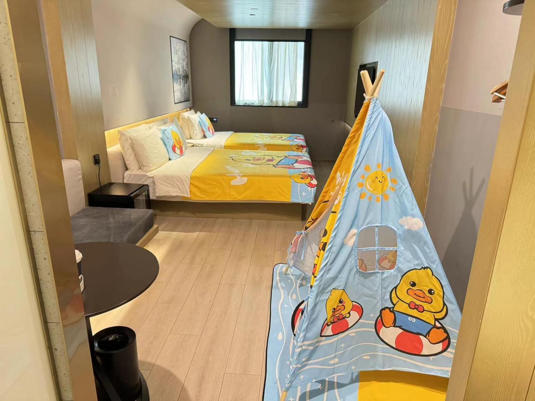 Atour X Hotel The Bund East Nanjing Road Шанхай Экстерьер фото