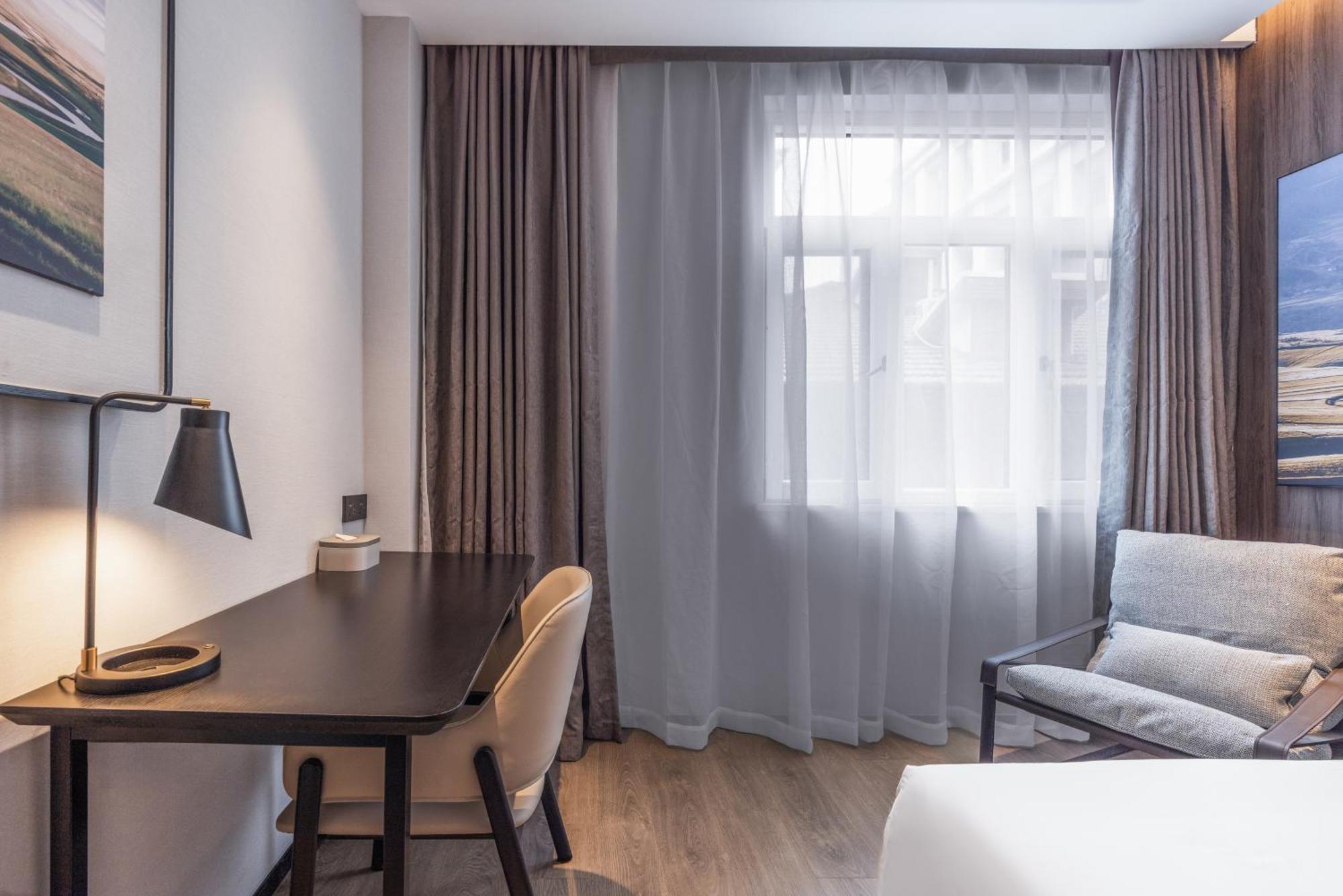 Atour X Hotel The Bund East Nanjing Road Шанхай Экстерьер фото