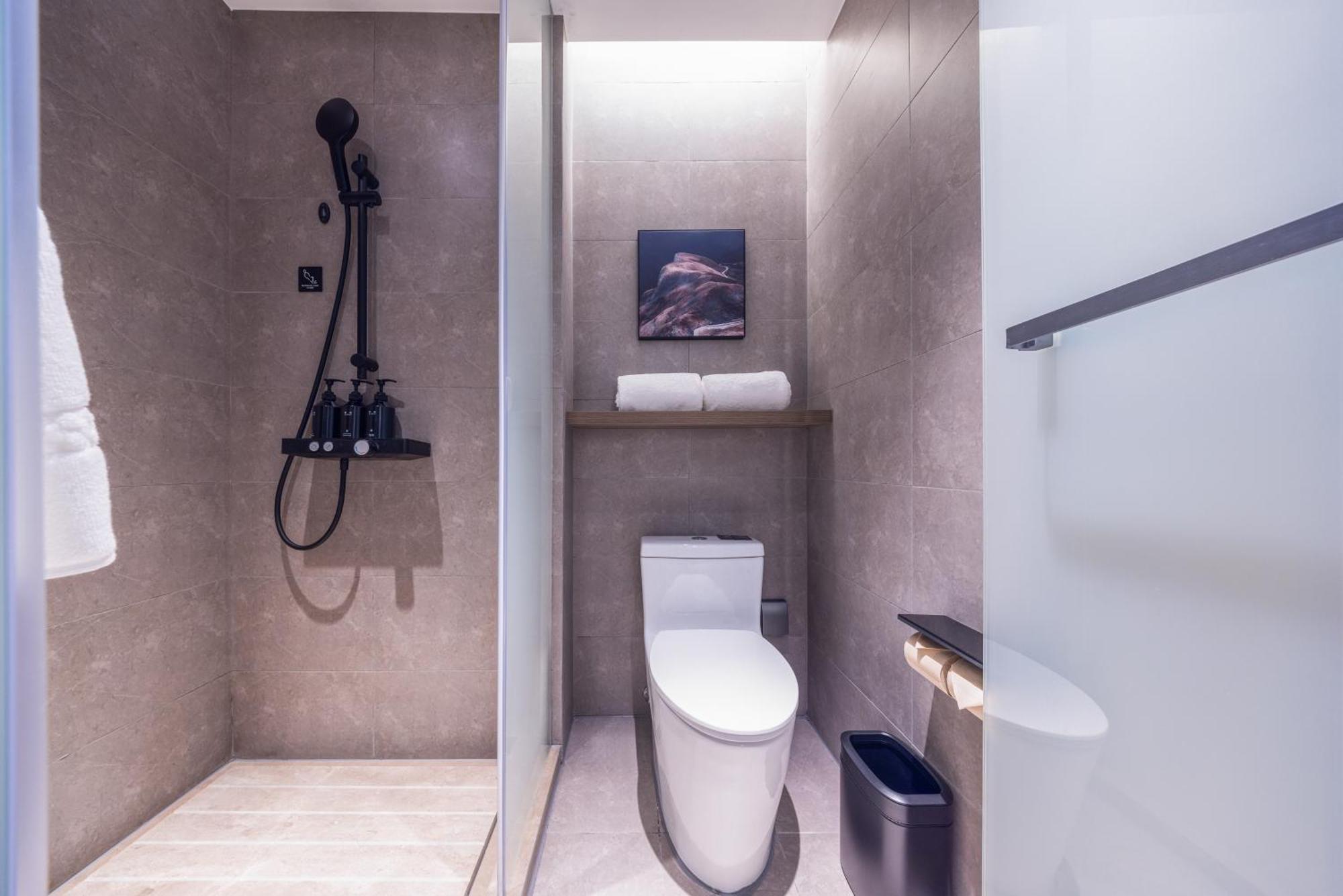 Atour X Hotel The Bund East Nanjing Road Шанхай Экстерьер фото
